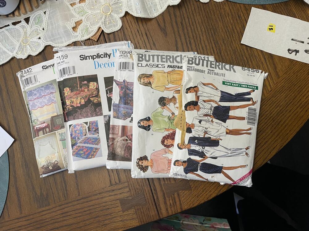 Vintage Simplicity & Butterick Sewing Pattern Bundle — L–XL / 12–16